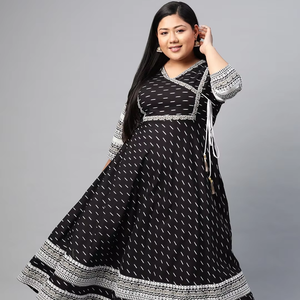 Kurta Anarkali en coton slub noir à col en V, motif géométrique, manches trois quarts, grande taille, pour femme, usage quotidien - Product Image 1