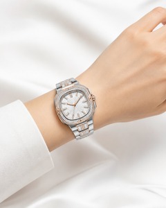 Luxury Women's Analog Quartz <b>Watch</b> With <b>Diamond</b> Accents Square Case Stainless Steel Band - Product Image 4