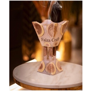 FAIZA CRAFT Elegante Quemador de Incienso de Resina Transparente y Madera de Sándalo y Acacia, Cámara de Humo para Aromaterapia en Interiores del Hogar - Product Image 1