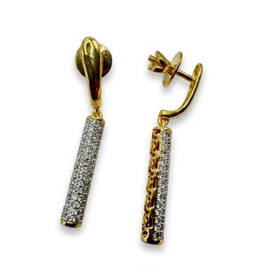 Pendientes de Oro Amarillo de 14 Quilates con Diamantes Cultivados en Laboratorio de 1.08 Quilates, Certificados por IGI, Modelo Barra Colgante - Product Image 4