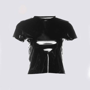 Top Corto de Manga Corta con Cuello Redondo en Satén PU para Mujer, Estilo Personalizado, Corte Ajustado, Color Sólido - Product Image 6