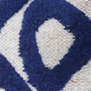 Tapis décoratif en laine bleu marine et ivoire, à nœuds, antidérapant, écologique, tufté à la main, pour chambre, salle de bain, hôtel et salon - Product Image 4
