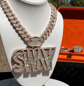 Collier pendentif lettre SWAY personnalisé, entièrement serti de pierres, chaîne cubaine hip-hop, fournisseur de bijoux en gros, breloque pendentif initiale - Product Image 1