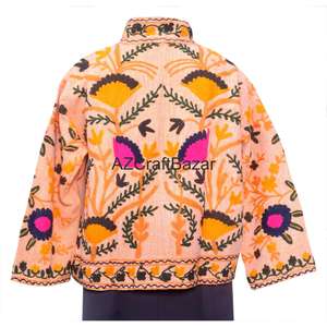 เสื้อแจ็คเก็ตบอมเบอร์คอวีผ้าฝ้ายลายดอกไม้สไตล์วินเทจสำหรับผู้หญิง ดีไซน์วาดมือ ใช้ได้หลายฤดู ระบายอากาศได้ดี แห้งเร็ว เป็นมิตรต่อสิ่งแวดล้อม พร้อมระบายผ้า - Product Image 5