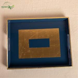 Plateau de service en bambou laqué fait main, écologique, avec accent doré, personnalisable et portable pour la restauration et l'usage domestique - Product Image 5