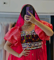 Robe afghane Kuchi élégante, vêtement ethnique lourd, broderie artisanale, travail floral au fil, robe afghane Kuchi à motifs dégradés