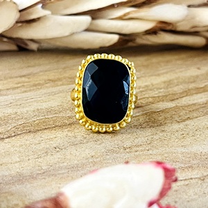 Bague Bohème Tendance en Onyx Tribal en Laiton Plaqué Or 18 carats pour Femme, Anneau Géométrique Vintage en Onyx Noir pour Vente en Gros/OEM/ODM - Product Image 5