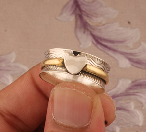 Bague Cœur de Luxe Élégante en Argent Sterling 925 Plaqué Or, Bijou Tendance de Haute Qualité avec Motif Cœur Romantique - Product Image 6