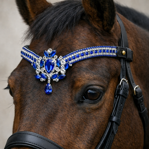 Banda de cejas de cristal azul hecha a mano de lujo para caballos, elegante tocado de brida ecuestre con diamantes de imitación para espectáculos y competiciones - Product Image 1