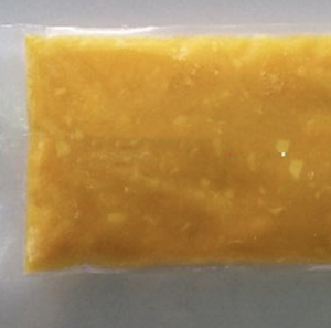 Puré de mango congelado, producto de fruta diseñado para mezclar con yogur y como cobertura para repostería, que ofrece un sabor vibrante, procedente de Vietnam. - Product Image 5