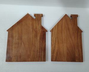 Tabla de Cortar de Madera con Forma de Casa, Artículo Destacado, Utensilios de Cocina en 2 Tamaños - Product Image 2