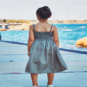 Beautiful Spring Wear Kids <b>Strap</b> Casual Gray Midi Dress Featuring With Front Buttons & Two Front Pockets Made With Pure Cotton - Product Image 4