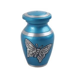 Urna Funeraria de Metal con Diseño de Mariposa Plateada, Acabado Azul, Recuerdo para Cenizas de Adultos y Niños - Product Image 1