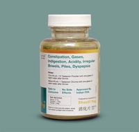 Extrait végétal avec mélange d'herbes et formule ayurvédique pour la routine digestive, utilisation quotidienne, soin naturel de soutien au bien-être.