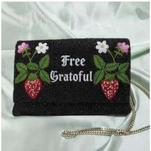 Bolso Casual de Lujo Hecho a Mano en India, Surtido de Cuentas de Vidrio Multicolor, Bolso Artesanal Local Duradero, Bolsos Promocionales - Product Image 6