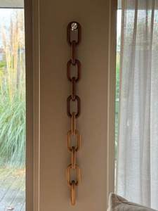 Resin Chain Link Sculpture Artistic Handmade Eco-Friendly Customized Shape <b>Casting</b> Technique Wall Hanging Home Decoration - Product Image 2