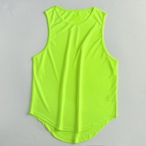 Débardeur pour homme en coton doux, sans manches, pour la gym, confortable pour tous les jours, vêtements de mode haut de gamme fabriqués aux États-Unis - Product Image 2