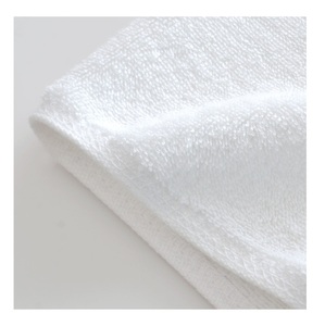 Serviette de toilette en coton pur de qualité supérieure, 550 GSM, pour hôtels, spas, centres de villégiature et usage domestique, disponible à un prix abordable - Product Image 2