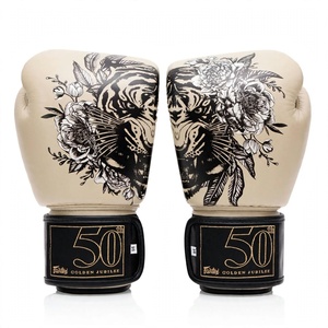 Guantes de Boxeo Fairtex de Cuero Personalizados de Alta Calidad con Cierre de Gancho y Bucle, Correa de Muñeca Ajustable Antideslizante para Artes Marciales y Muay Thai - Product Image 3