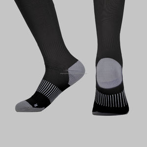 Venta al por mayor de alta calidad fabricante de algodón estampado de la tripulación calcetines personalizados bordado diseñador deportes calcetín logotipo personalizado calcetines de béisbol - Product Image 1