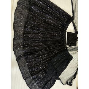 Lehenga Choli de créateur pour les fêtes, silhouette robe de bal à taille naturelle avec broderies de sequins lourdes - Product Image 1