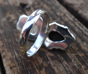 <b>Moonstone</b> & Black Onyx <b>Ring</b> 925 Sterling Silver Elegant Unique Women's party wear <b>Ring</b> - Product Image 4