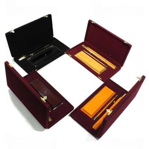 Bastón de Senderismo Miniatura 2026 con Mango de Madera, Diseño Ligero, Tamaño Personalizable y Longitud Ajustable, Incluye Caja - Product Image 1