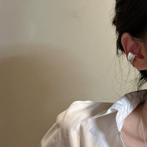 Pendientes de Aro de Plata de Ley S925, Diseño Coreano, Acabado Mate Esmerilado, Estilo Blogger, Accesorios Simples - Product Image 4