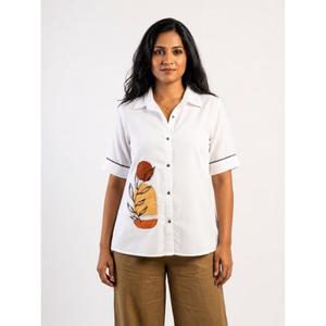 Camisa Elegante para Mujer con Botones al Frente, Tela Suave y Corte Regular, Cómoda y Ligera, Compre Directamente del Proveedor - Product Image 2