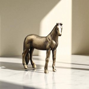 Centre de table en laiton en forme de cheval, pièce maîtresse pour cadeau d'anniversaire, décoration et mise en valeur élégante de la table à manger - Product Image 1