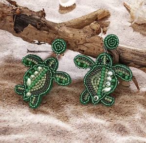 Nouveautés Boucles d'oreilles clous classiques unisexe en perles de verre faites à la main, lettres en perles de rocaille, couleur blanc bleu, motif mouton, pour mariage, pour enseignant - Product Image 6