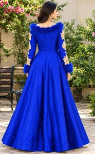 Vestido Largo de Satén Azul Blossom sin Mangas, Corte en A, Cuello Alto, Cintura Natural, Diseño Asimétrico Vintage, Hecho a Mano, Formal, para Boda - Product Image 5