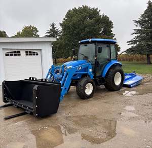 Tracteur LS moderne pour l'agriculture avec une puissance diesel efficace, une excellente traction et un fonctionnement fiable sur différents terrains - Product Image 6