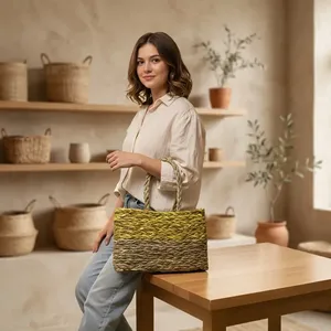 Panier de rangement rectangulaire moderne en rotin tressé à la main avec poignée, organisateur écologique jaune pour cuisine, garde-manger et décoration intérieure - Product Image 2