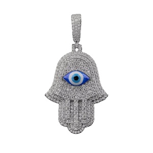 Colgante de mano de Hamasa con ojo de plata de alta calidad, joyería ostentosa de Hip Hop, colgante de piedra de diamante de moissanita completamente helado para hombres - Product Image 1