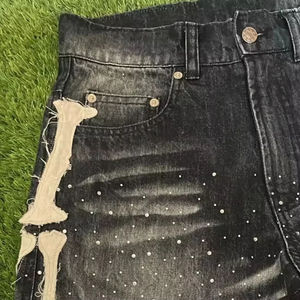 Shorts en jean pour hommes, coupe droite, respirants, décontractés, confortables, avec broderies et strass, vente en gros - Product Image 6