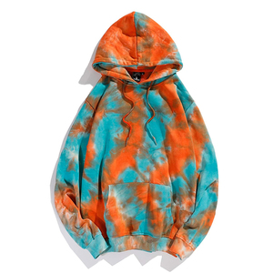 Sweat-shirt à capuche oversize noir tie-dye pour femme, style streetwear, avec épaules tombantes et poche kangourou, collection automne - Product Image 4