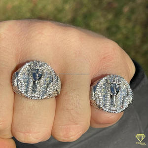 Bague Statement pour Homme en Or Blanc avec Diamant Moissanite, Thème Pharaon Égyptien Roi Toutankhamon, Luxe Hip Hop Designer, Bague Cocktail Religieuse - Product Image 2