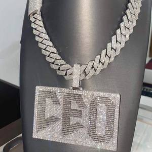 จี้เพชรโมอิสซาไนต์ VVS ประดับเพชรแบบ Iced Out ตัวอักษรภาษาอังกฤษ  วัสดุเงินแท้ 925 ดีไซน์หรูหราสไตล์ฮิปฮอป สำหรับผู้ชาย - Product Image 4