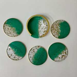 Sous-verres ronds en résine avec accents de feuille d'or et support, faits à la main, écologiques, ensemble de décoration de table pour la maison - Product Image 2