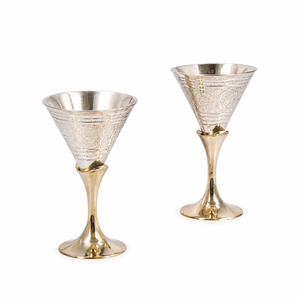 Petit verre à vin en laiton |   Gobelet doré artisanal pour mariage, restaurant, décoration de table et usage traditionnel - Product Image 2