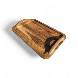 Bandeja de servir hecha a mano de nogal, bandeja de desayuno de madera maciza con asas, bandeja para mesa de café, regalo para ella o él, bandeja utilitaria de madera - Product Image 1