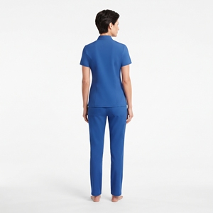 Ensemble de deux pièces d'uniforme médical pour femmes, col montant, manches courtes, haut médical à boutons latéraux avec pantalon de travail - Product Image 6