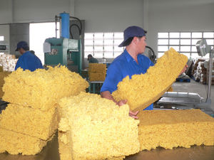 High Quality SVR 5 Natural <b>Rubber</b> Raw Materials From Vietnam for Tire Production - Product Image 4