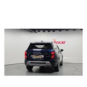 KGM KG Mobility (SsangYong) Torres Gasolina 1.5 4WD Modelo Abril 2023 45,891 km Caja de Cambios Automática Asientos de Cuero Cámara Trasera Izquierda - Product Image 4