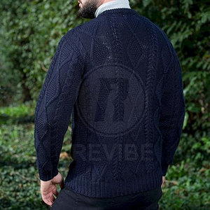 Pull pour homme respirant et chaud pour l'hiver, épaisseur standard, 100% polyester, haute qualité, en vente en ligne - Product Image 5