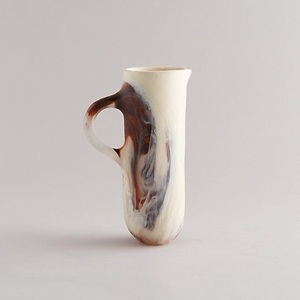 Decorative Resin Jug Marble Texture Luxury Beverage Jug for Dining Kitchen Use Eco-Friendly Dishwasher Safe BPA Free - Product Image 2