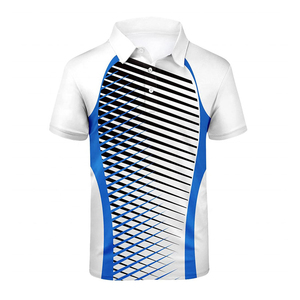 Polo haut de gamme avec motifs brodés, design par sublimation et éléments imprimés à l'écran - Product Image 1