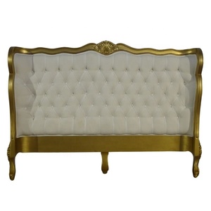 Tête de lit style français Tête de lit rococo Tête de lit classique dorée Lit en bois rembourré en soie et polyester pour meubles de chambre à coucher - Product Image 1