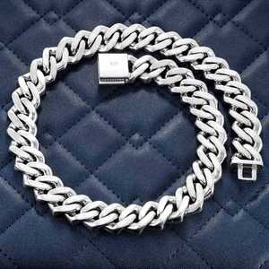 สร้อยคอแบบ Cuban Link ประดับเพชรโมอิสซาไนต์ทรงบาแกตต์ สไตล์ฮิปฮอป หรูหรา สีเงิน ของขวัญสุดพิเศษ - Product Image 2